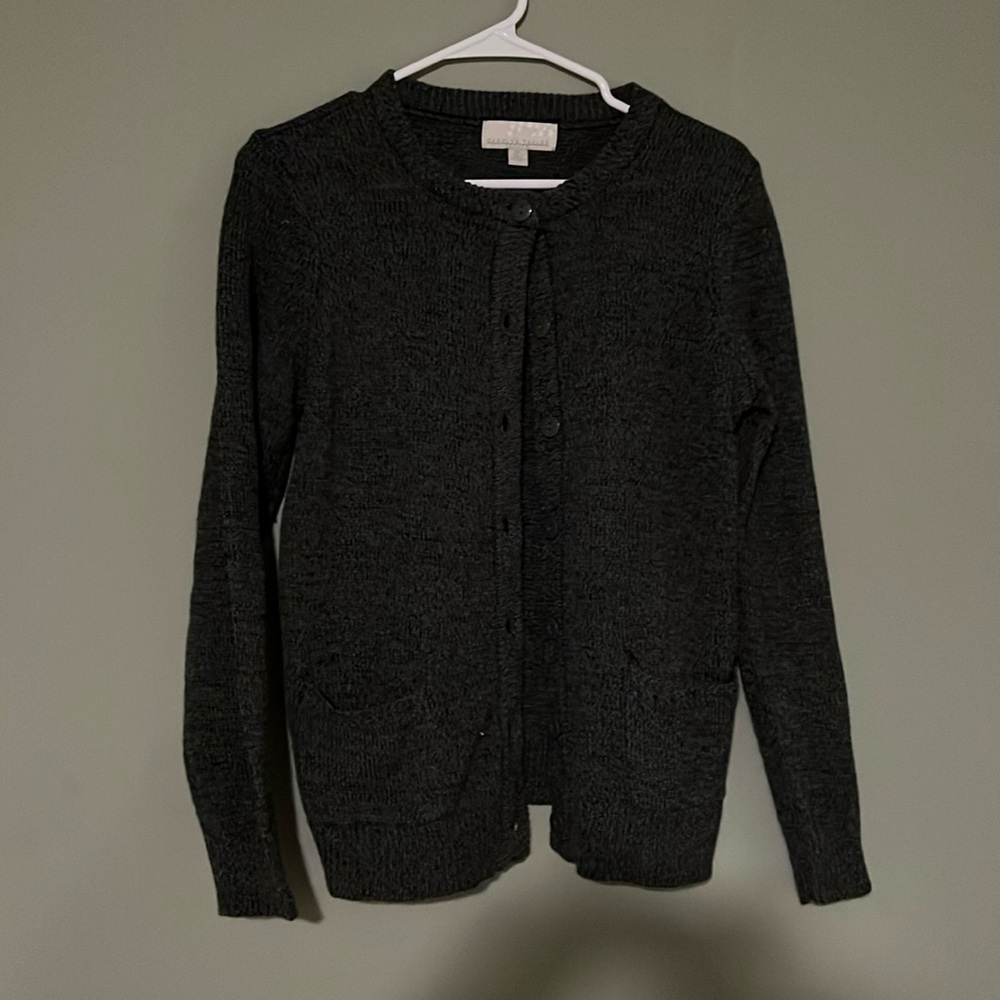 Grey cardigan